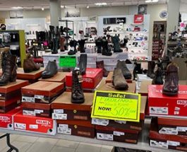 No Sidewalk Needed To Snag These Andersonville Sales